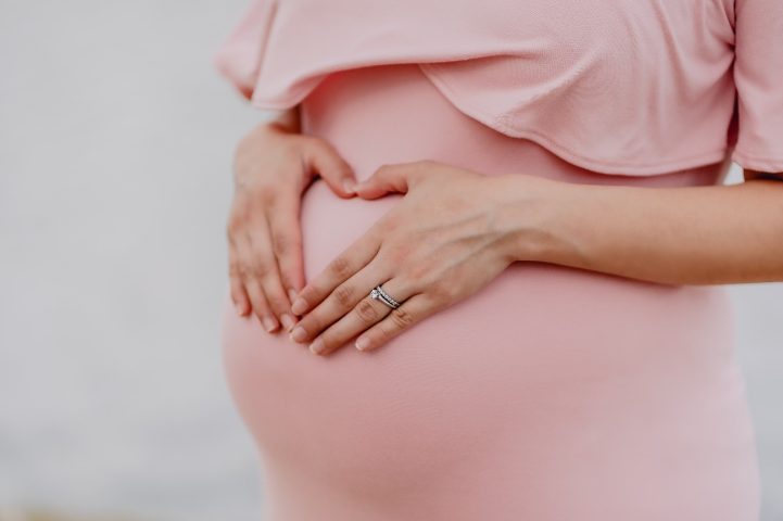 Imagem para ilustrar texto de blog sobre massagem na gravidez.