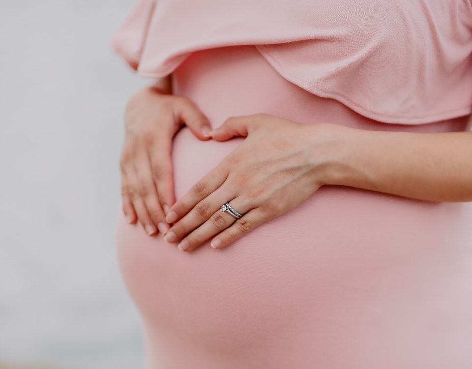 Imagem para ilustrar texto de blog sobre massagem na gravidez.